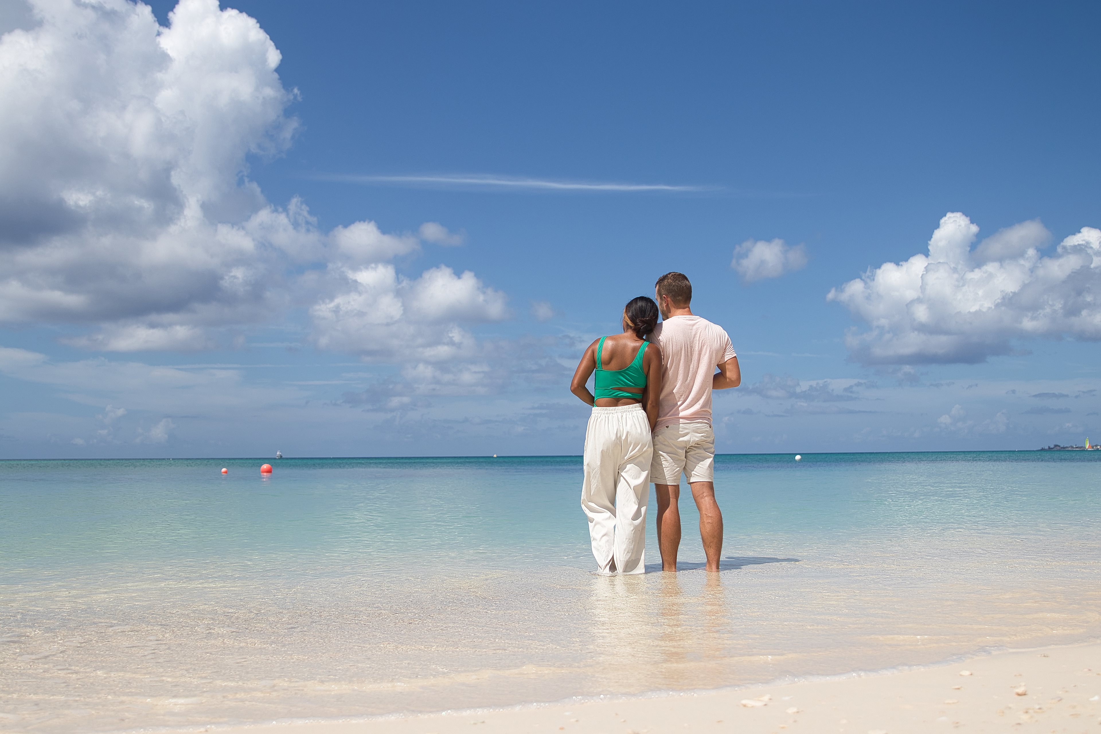 GCM_CoupleOnTheBeach_SMB