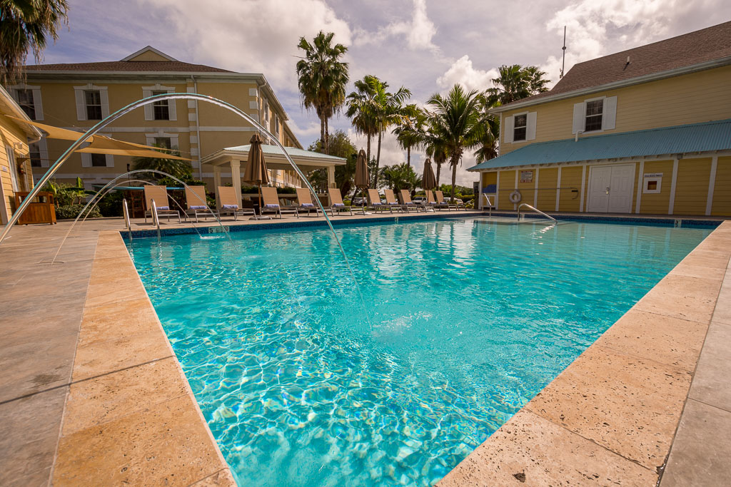 Sunshine Suites Resort Sunshine Suites Grand Cayman Resort offers the best in affordable boutique lodging.