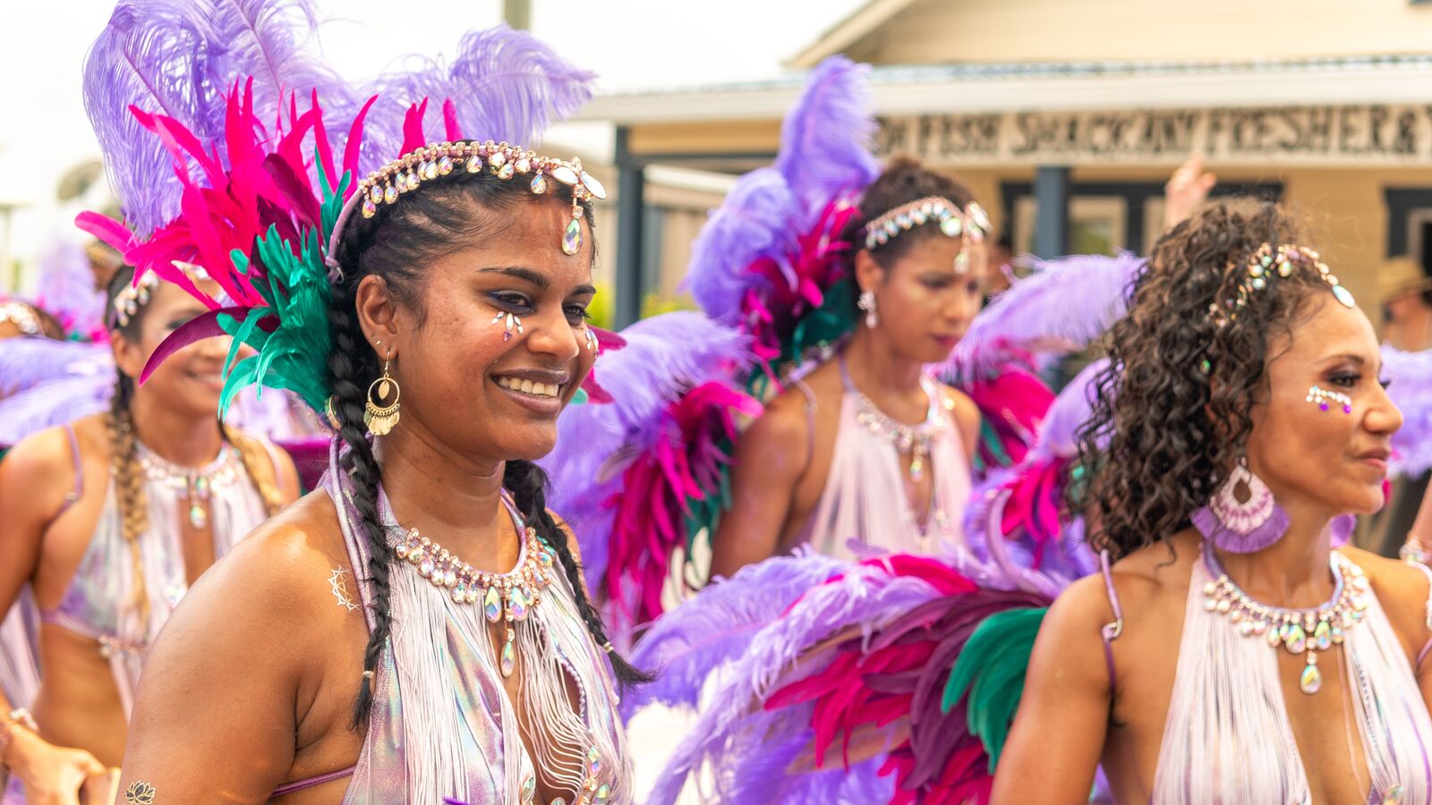 Large-Cayman-Carnival-07