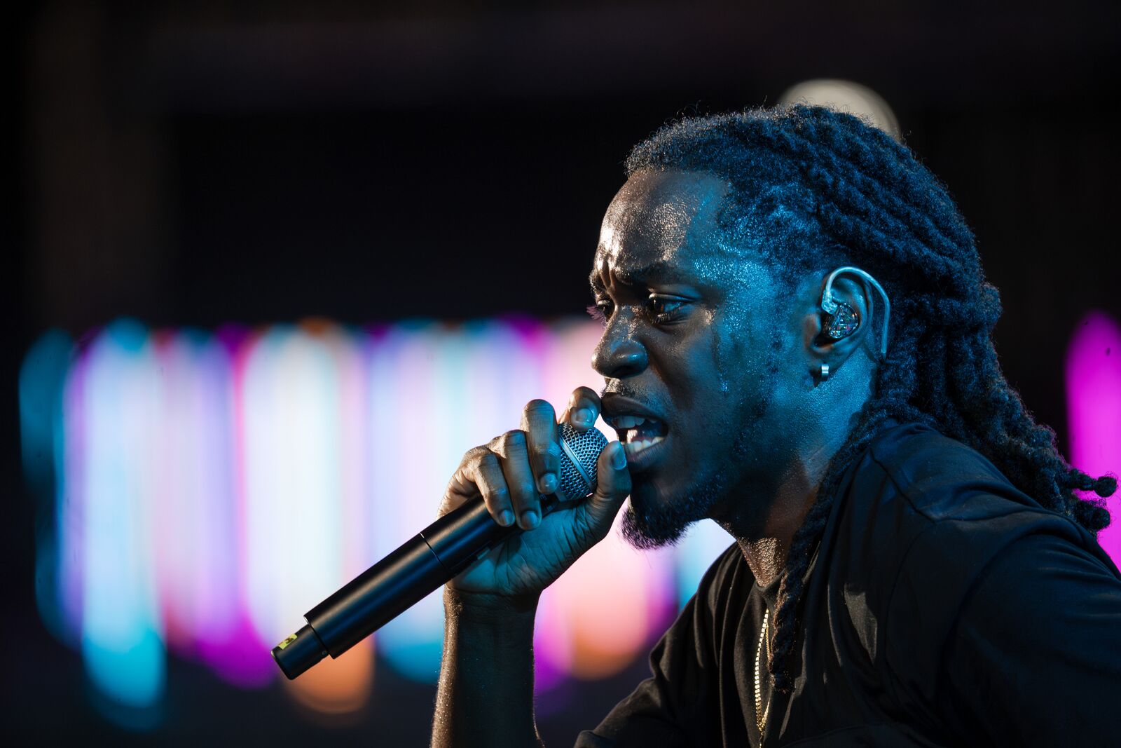 Large-Out-Of-This-World-2025-04